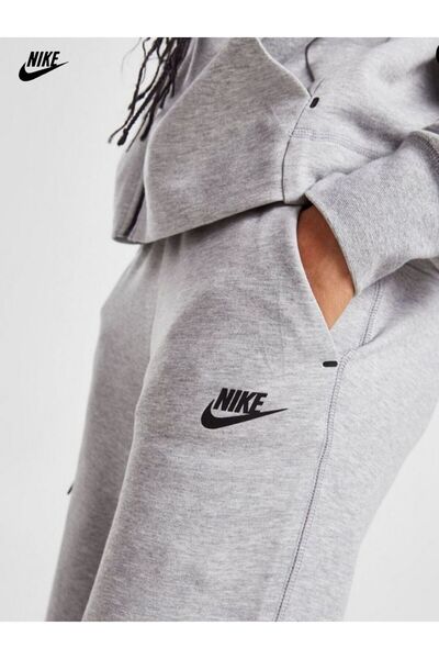 Nike Sportswear Tech Fleece
Jogger Eşofman Altı
