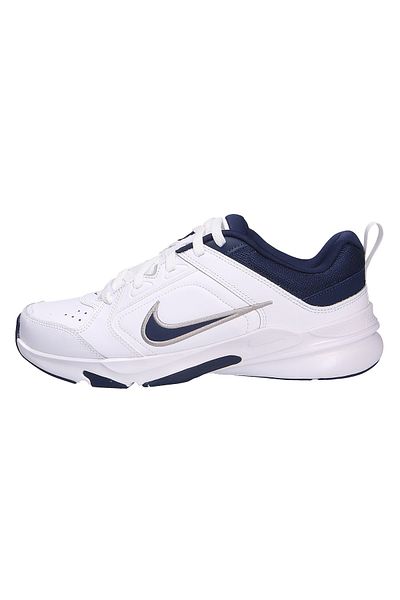 Nike Sneaker Defyallday