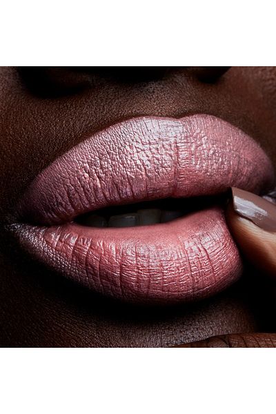 M.A.C MODESTY LIPSTICK - MOISTURIZING CREMESHEEN LIPSTICK - 3 G KEYON653