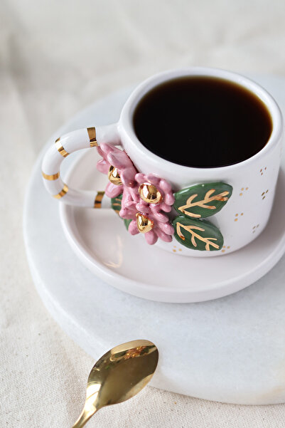 ada mia seramik El Yapımı Çiçek Figürlü 24K Altın Dekorlu Seramik Mug 170ml