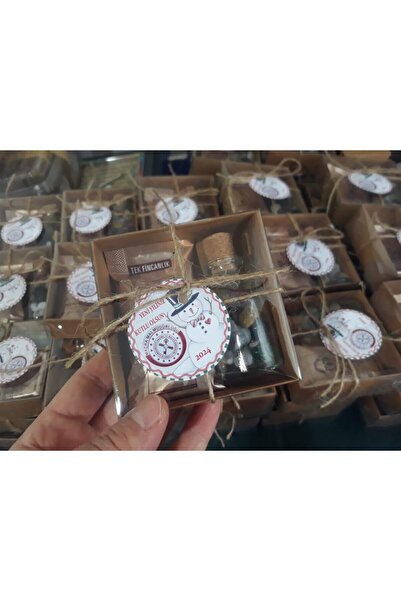 HediyeCenter 2025 Yeni Yıl Kurumlara Özel Yılbaşı Hediyesi Kahveli Kutular (7...