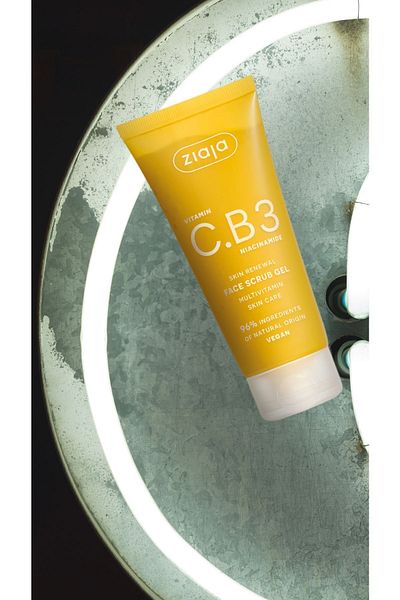 Ziaja Vitamin C and B3 Niacinamide - 100ml Peeling Scrub Gel