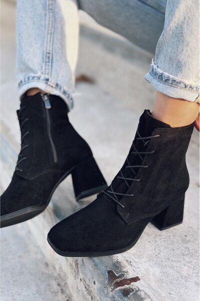 I Love Shoes Γυναικείες μπότες Rament Suede με λεπτομέρεια με κορδόνια σε μαύρο χρώμα