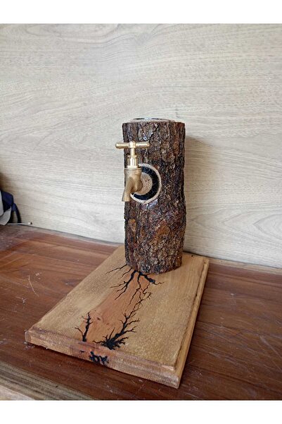 Kırmızı Saçlı Kız Ağaç Tasarım Ürünleri RAKI ÇEŞMESİ