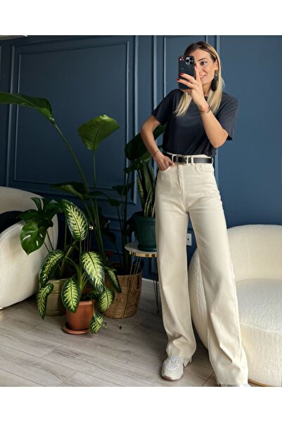 KEYMOOD Ecru Colored Women's Palazzo Jeans - Brand Model