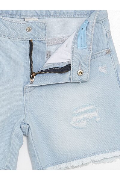 LC Waikiki Dívčí džínové šortky - roztrhaný detail