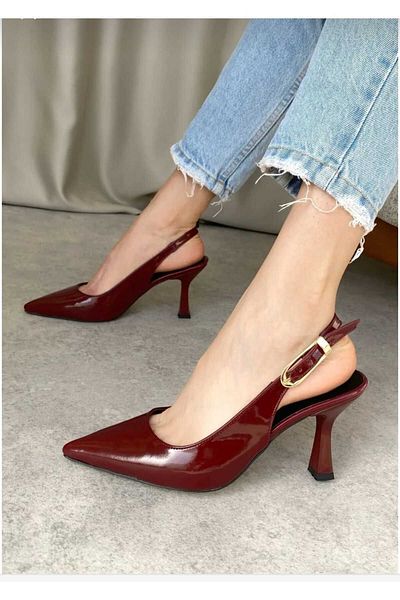 Divax Ovis Women's Pointed Heeled Shoes - Black/Patent Leather