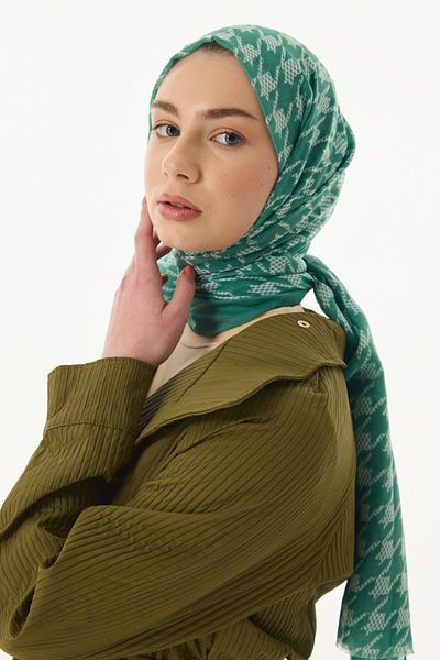 SOFT AKSESUAR Sweet Patterned Shawl - Stylish and Comfortable Design