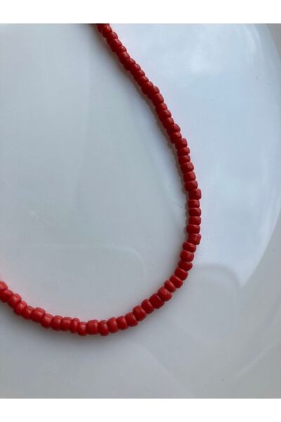 Kosovalı Kırmızı Sade Ve Şık Boncuk Kolye