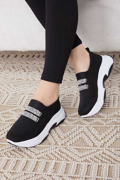 TOFİSA Schwarze Sneakers für Damen - 24724