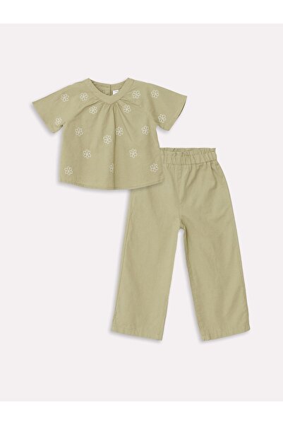 LC Waikiki Crew nyakú, rövid ujjú baba blúz és nadrág szett 2 darabból