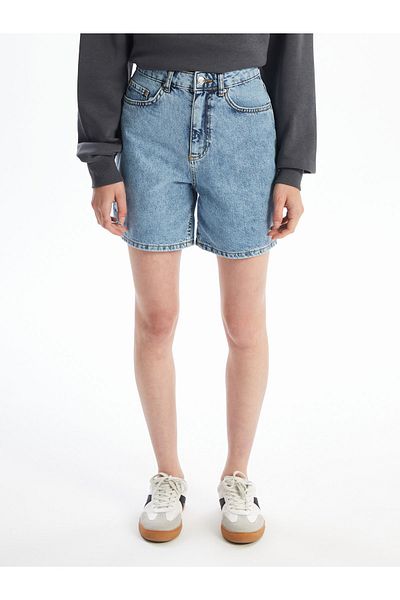 LC Waikiki Dámské džínové kraťasy Slim Fit
