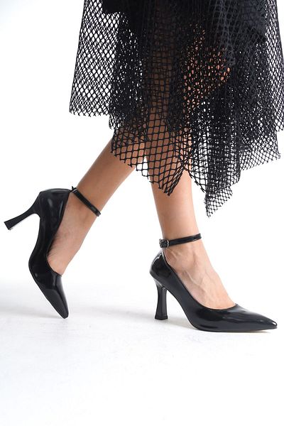 Moda Değirmeni Pantofi cu toc subțire pentru femei din piele lăcuită neagră - BG1181-119-0001