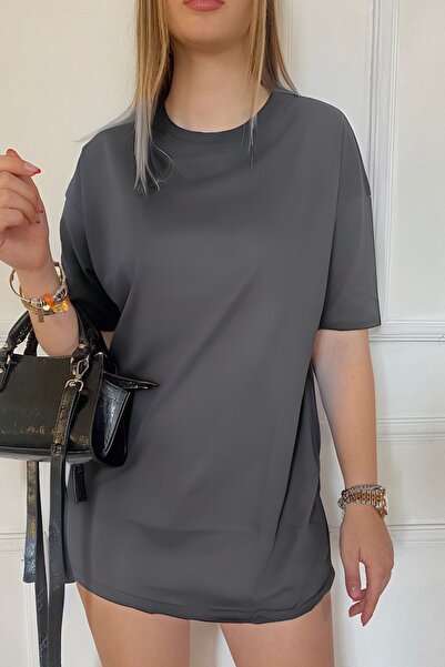 Tarzsokak Дамска тениска с голям размер - от лека материя, с къси ръкави