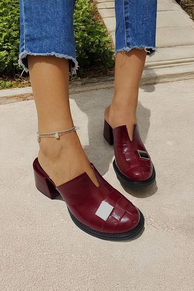 ERS Air Comfort Burgundy Genuine Patent Leather Stylish Women's Slippers - Sabo Heels, Buckle and Closed Front Daily K.168.250