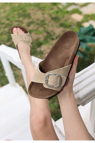 BESKAR Μπεζ παντόφλες Nubuck Zooy