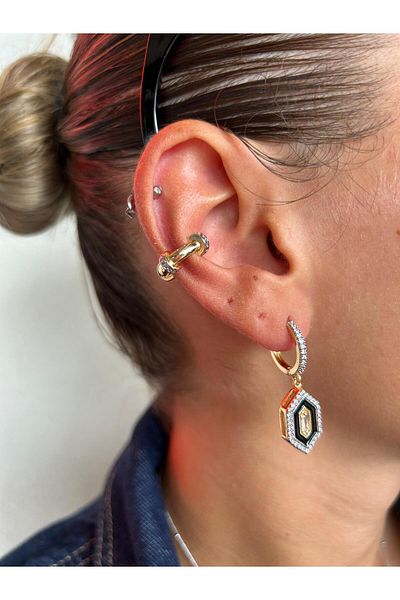 Jerie Black Enamel Dangle Earrings - Gold Stone Detailed