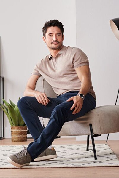 Tchibo بنطال تشينو مطاطي سادة للرجال، أزرق داكن