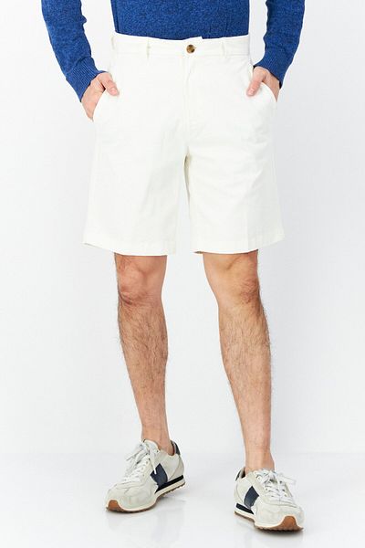 Perry Ellis Men Solid 9 Inseam Chino Shorts, Off White