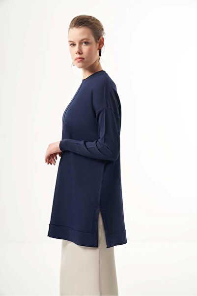 Nuss Mercerized Tunic - Detailed Stitching