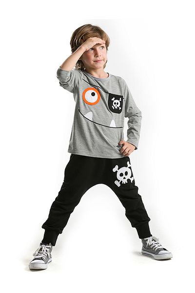 Denokids Bequemes Set aus T-Shirt und Hose „Happy Pirate“ für Jungen