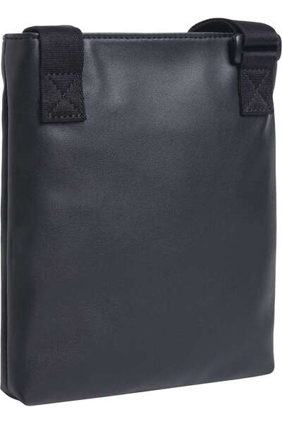 Calvin Klein MONOGRAM SOFT FLATPACK18