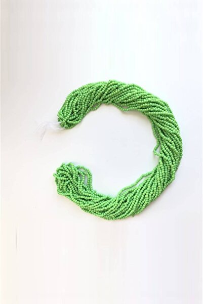 Limelia Зелена серия Пясъчни перли 2 мм Светло матово