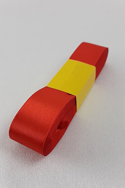 Limelia Panglică din satin roșu - 3 cm