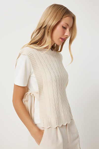 Happiness İstanbul Dámský pletený svetr krémové barvy - úplet do vlasů na boku Yy00223