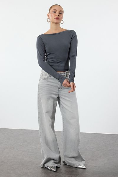 Trendyol Collection Πλεκτή μπλούζα Flexible Cotton Fitted - Βαθιά πλάτη Χαμηλή κοπή, ανθρακί TWOAW24BZ00173