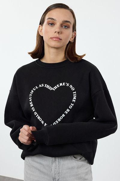 Trendyol Collection Черен плетен суитшърт с полар с голям принт на гърба - Twoaw25sw00200