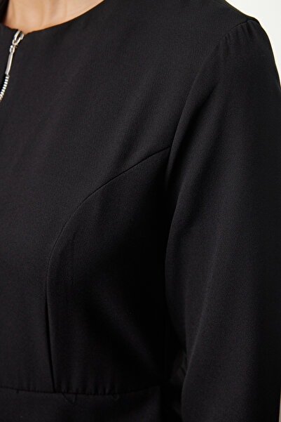 Trendyol Modest Πλισέ μαύρο υφαντό φόρεμα - Λεπτομερές φερμουάρ Tctaw25eb00120