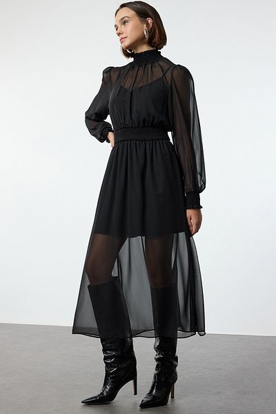 Trendyol Collection Černé šifonové midi šaty s límečkem – nabírané a podšité, Twoaw25El00437
