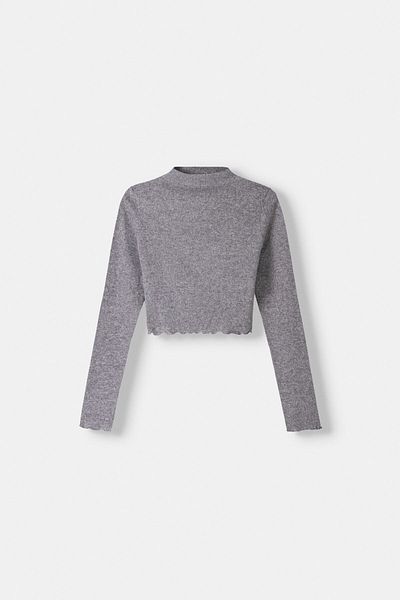 Bershka Dik yaka kazak