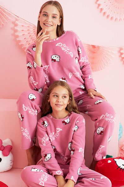 Siyah İnci Hello Kitty με άδεια Fleece Ροζ Πολύχρωμο Κοστούμι Πιτζάμα με λαιμόκοψη HK333