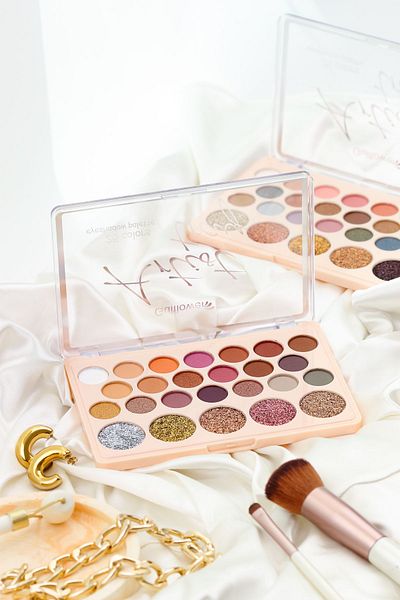 GulFlower Makeup Palette Set of 25
