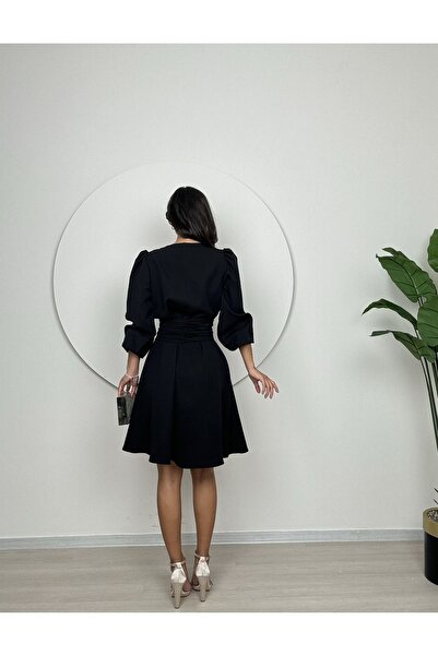 GİZONLY Kalifornské šaty - Detail tlačítka