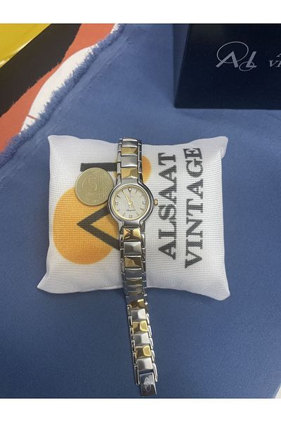 Almera Alsaat tiny Vintage women's watch