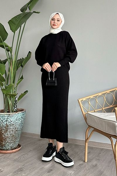InStyle Μαύρο Σετ Πλεκτό Μπαλόνι - Με Φόρεμα