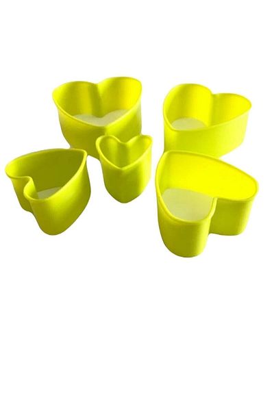 Bundera Heart 5 Piece Cookie Cake Crepe Mold Mold Cutter Plastic