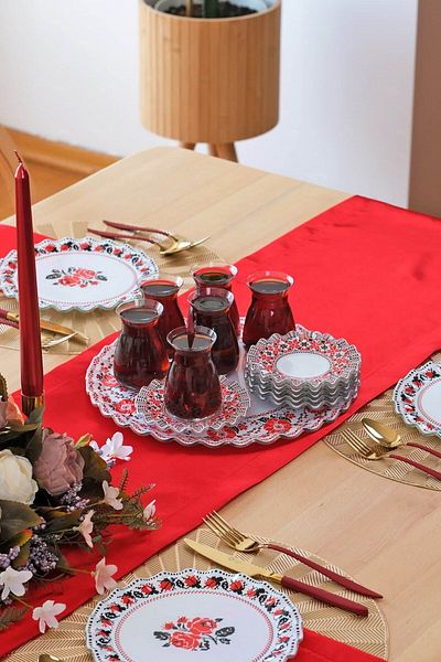 Glore Carmine Color Glass Tray