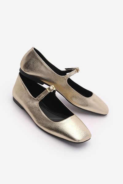 Marjin Women's Gold Colored Strappy Blunt Toe Casual Felista Babet
