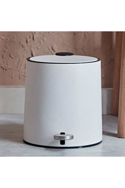 Home Box سلة المهملات أريستو ذات الدواسة ذات الإغلاق الناعم مع دلو داخلي - 5 لتر