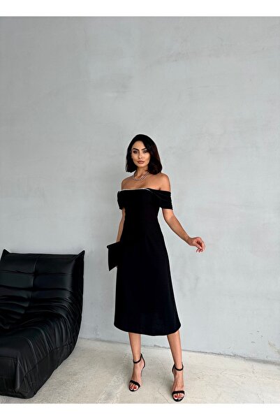 cheliva Μίντι Φόρεμα Ειδικού Σχεδιασμού με Πέρλες