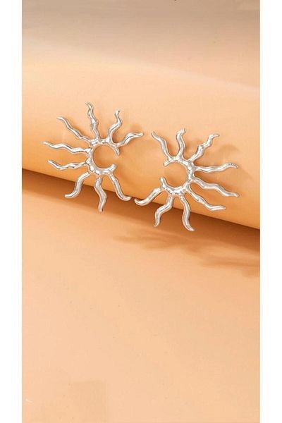 Gizemli Aksesuar Women's Silver Color Half Sun Model Design Earrings