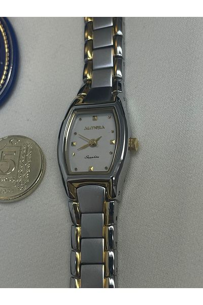 Almera Alsaat Vintage Retro Women's Watch