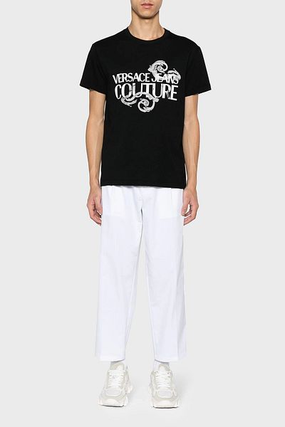 VERSACE JEANS COUTURE Cu logo Tricou din bumbac cu decolteu rotund Tricou slim pentru bărbați 76GAHG00 CJ00G 899
