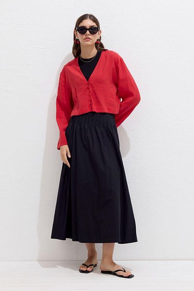 Manuka Rote Modal-Knopfbluse