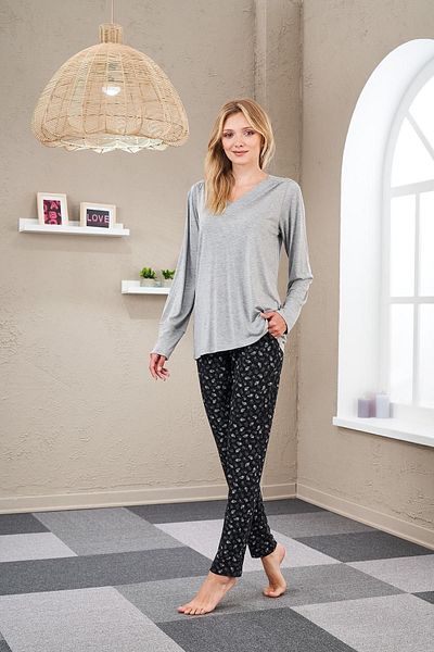 PJS 23548 Women's Patterned Pajama Set