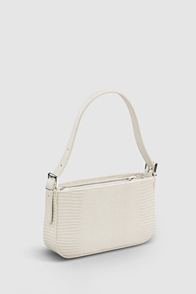 Housebags Kadın Tokalı Krem Baguette Çanta 208